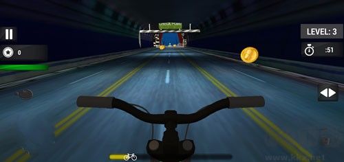 瘋狂的自行車跑酷免費(fèi)版